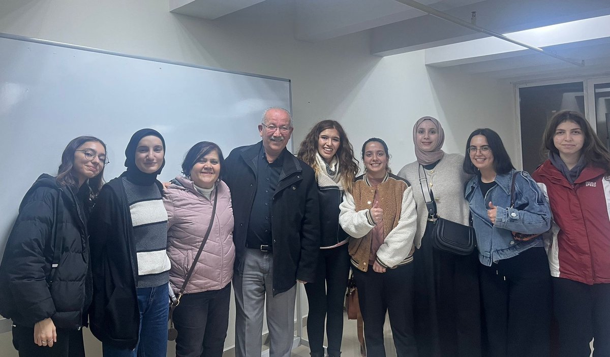 Denizli_KYGM's tweet photo. 📍Biruni Yurt Müdürlüğü 

#3AralıkDünyaEngellilerGünü kapsamında, İşitme Engelliler Derneği Başkanı İbrahim Çelebioğlu ve kendisi işitme engelli olan Berna Duman İle hayat hikayelerini konuştuğumuz keyifli bir söyleşi gerçekleştirdik.✅️ https://t.co/1B6Vt57F6i