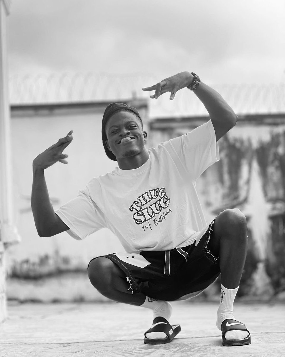 Zer0Gang's tweet photo. @wizkidfc_ @wizkidayo Customized Tees, Cap &amp; Hoodies are available,  you can print your name, quotes or logo in your T shirts! Contact us via call or WhatsApp 09030752300 https://t.co/ItkQhtm5Tr