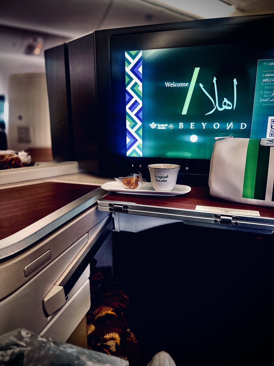BananAln3eim's tweet photo. @Saudi_Airlines #السعودية_لنا_جونا https://t.co/yhYKKw0qGB