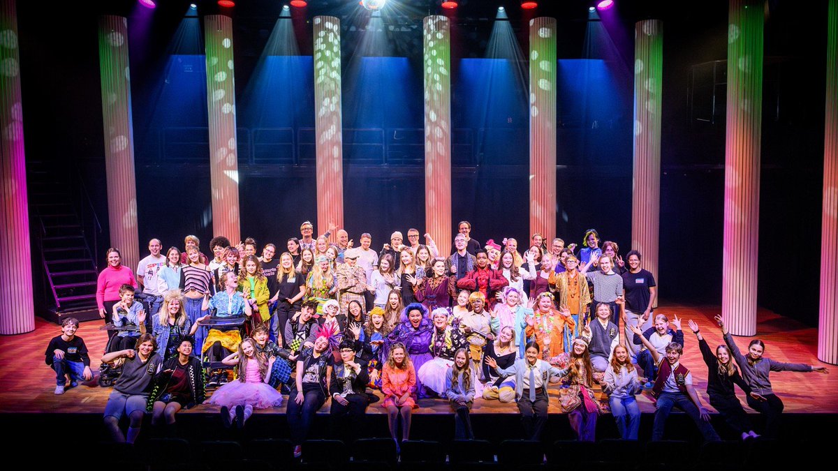 Helsingin Kaupunginteatteri tweet media