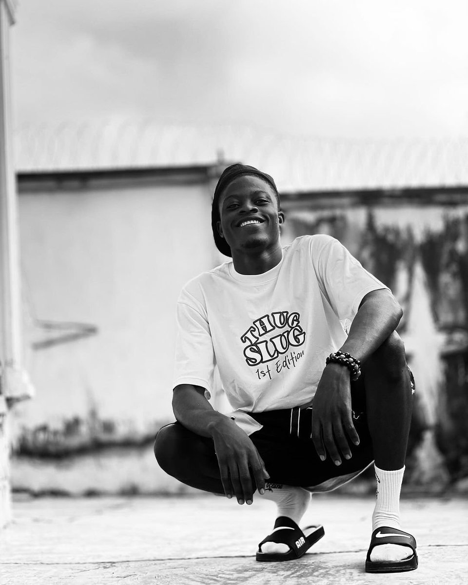 Zer0Gang's tweet photo. @seyi___vibez Customized Tees, Cap &amp; Hoodies are available,  you can print your name, quotes or logo in your T shirts! Contact us via call or WhatsApp 09030752300 https://t.co/Oy8Va5ppgO