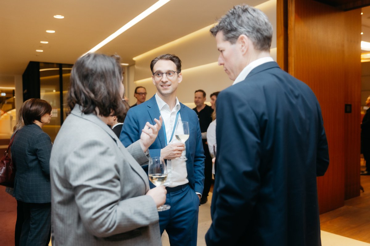 vboxx's tweet photo. Cybersecurity &amp; European Data Sovereignty 🇩🇪🇳🇱

Proud to have joined the German-Dutch Cyber Security Event in Munich! Inspiring discussions on AI, data, compliance, and securing Europe's digital future.

Together, we build a safer, connected world.
#CyberSecurity #DataSovereignty https://t.co/TJ6IDpcWac