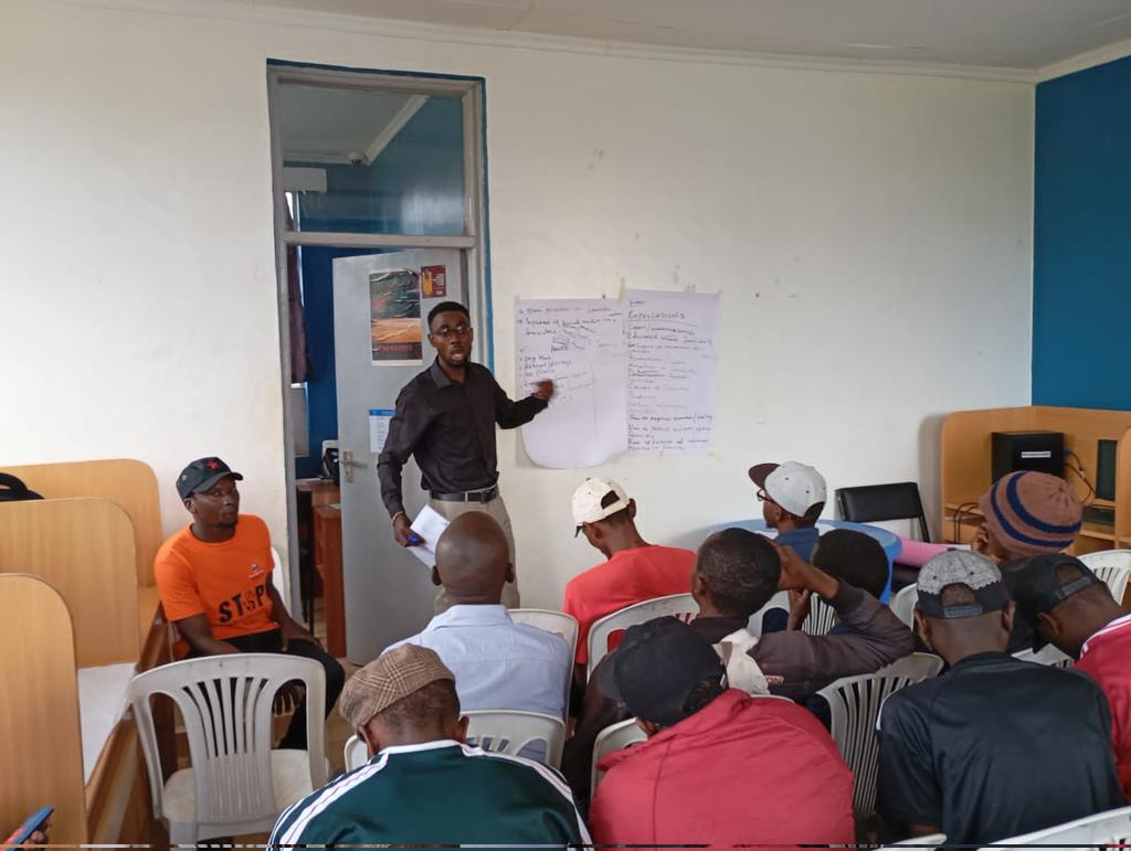 Justicemorans Morans (@kasaranimorans) on Twitter photo 