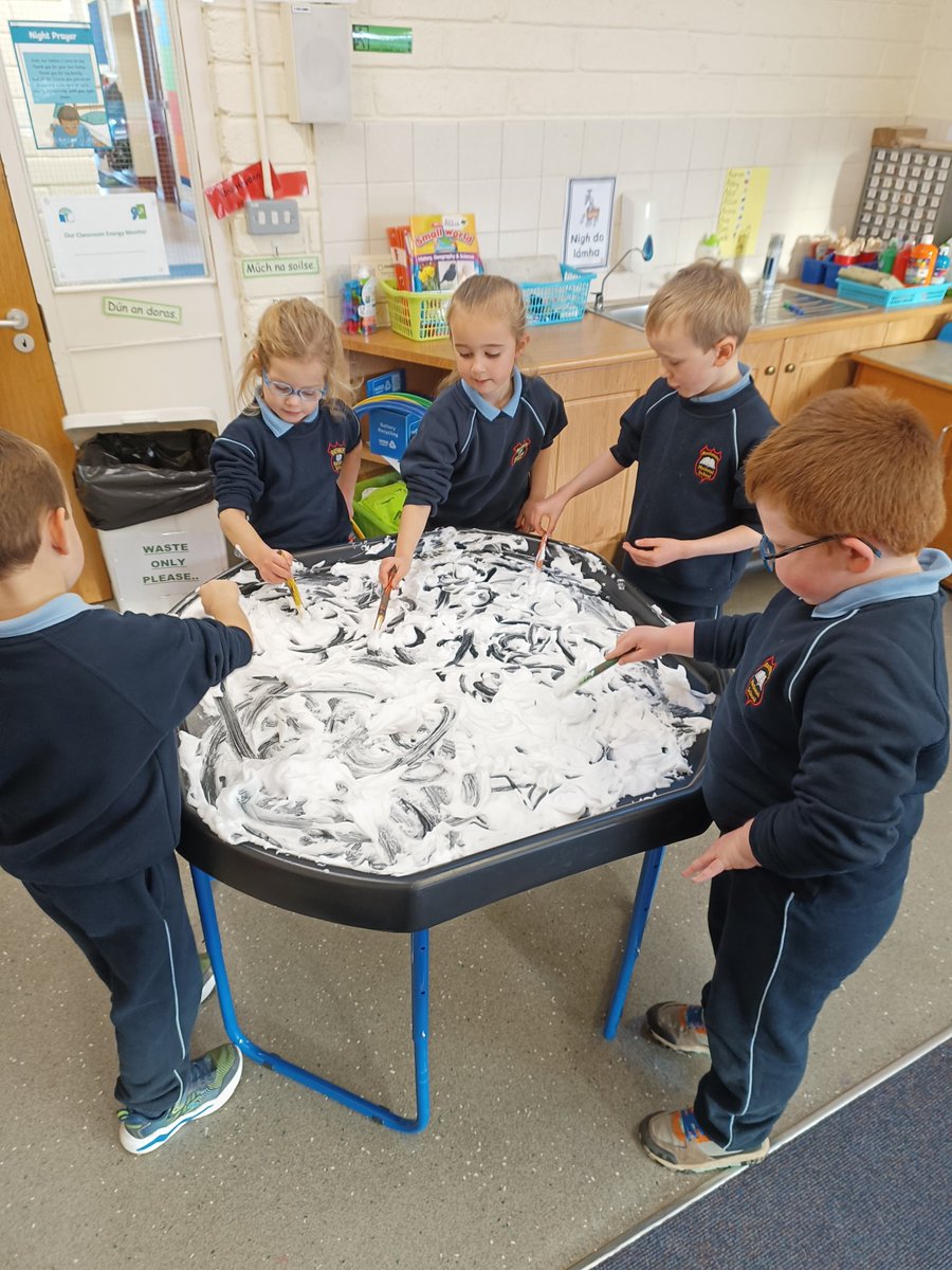 𝕄𝕤.ℍ𝕒𝕪𝕕𝕖𝕟 tweet media