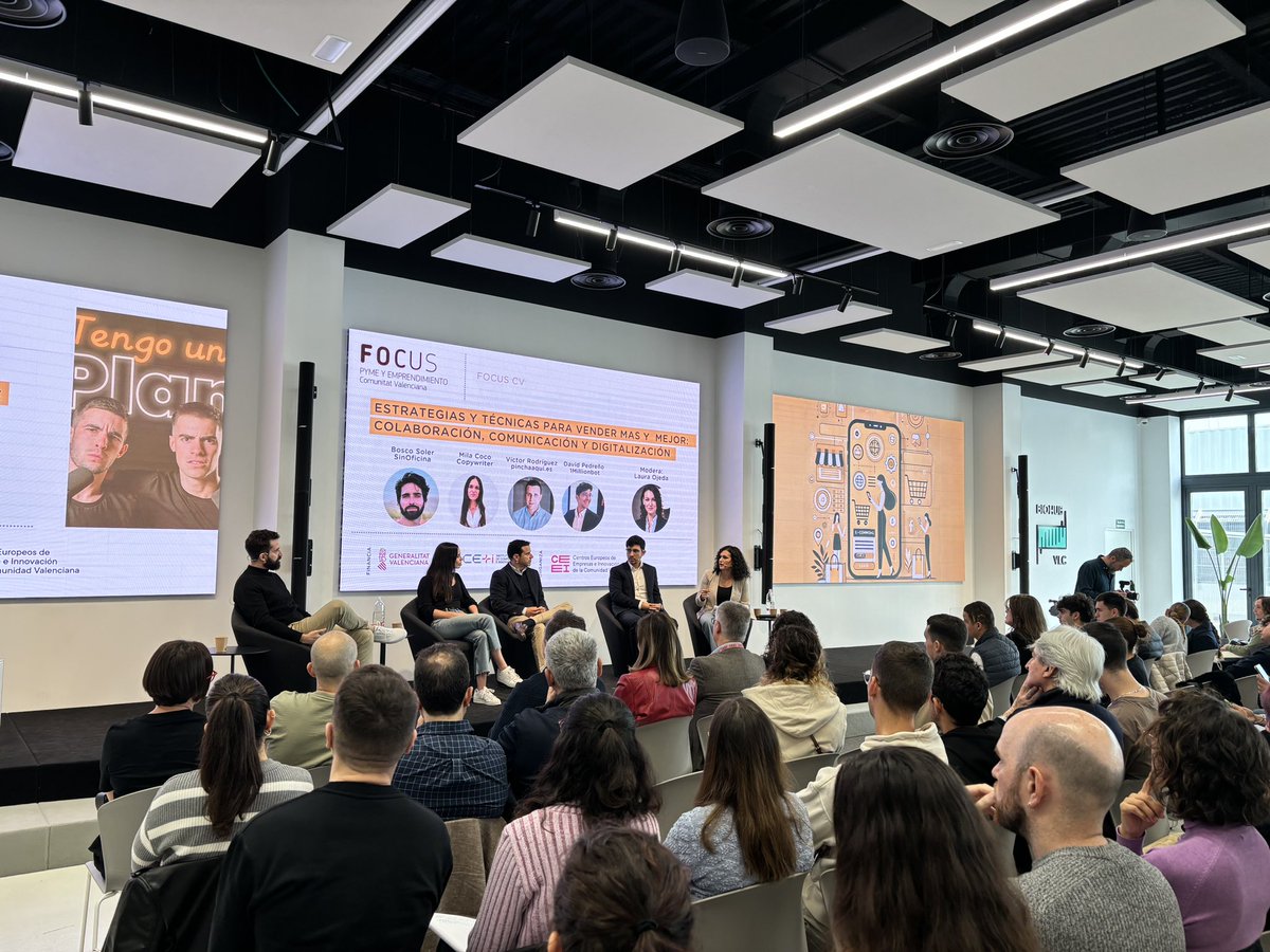 <a href="/escamilla50/">Rafael Escamilla</a> <a href="/GVAivace/">IVACE+i</a> <a href="/RamonCEEIVLC/">Ramon Ferrandis</a> <a href="/TereDomenech/">Teresa Doménech</a> @BiohubVLC <a href="/prceinos/">Pablo Rojo Ceinos</a> <a href="/SinOficina_com/">SinOficina 🌴 Coworking Online</a> <a href="/MilaCocop/">Mila Coco</a> <a href="/lourdesgarciaes/">Lourdes D. García</a> <a href="/Cristiancanyads/">Cristian Cañadas Gil</a> <a href="/CEEICastellon/">CEEI Castellón</a> <a href="/ceeielche/">CEEI Elche</a> <a href="/jupeso1/">Julián Pérez Solera</a> 💪 Seguimos en #FocusPymeCV, es el turno de <a href="/BoscoSoler/">Bosco Soler 🐧</a>, <a href="/MilaCocop/">Mila Coco</a>, Víctor Rodríguez, David Pedreño nos cuentan las estrategias y técnicas para vender más y mejor:

👉 Colaboración
👉 Comunicación
👉 Nuevos hábitos
👉Digitalización