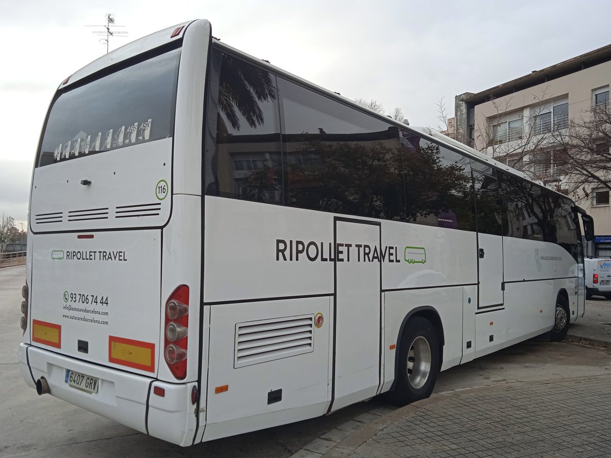 autobuses_cat's tweet photo. #AutocaresRipolletTravel #beulas #spica https://t.co/V5jXpjNJWP