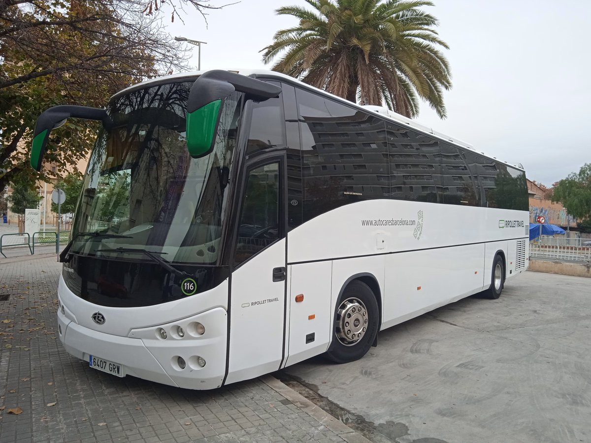 autobuses_cat's tweet photo. #AutocaresRipolletTravel #beulas #spica https://t.co/V5jXpjNJWP