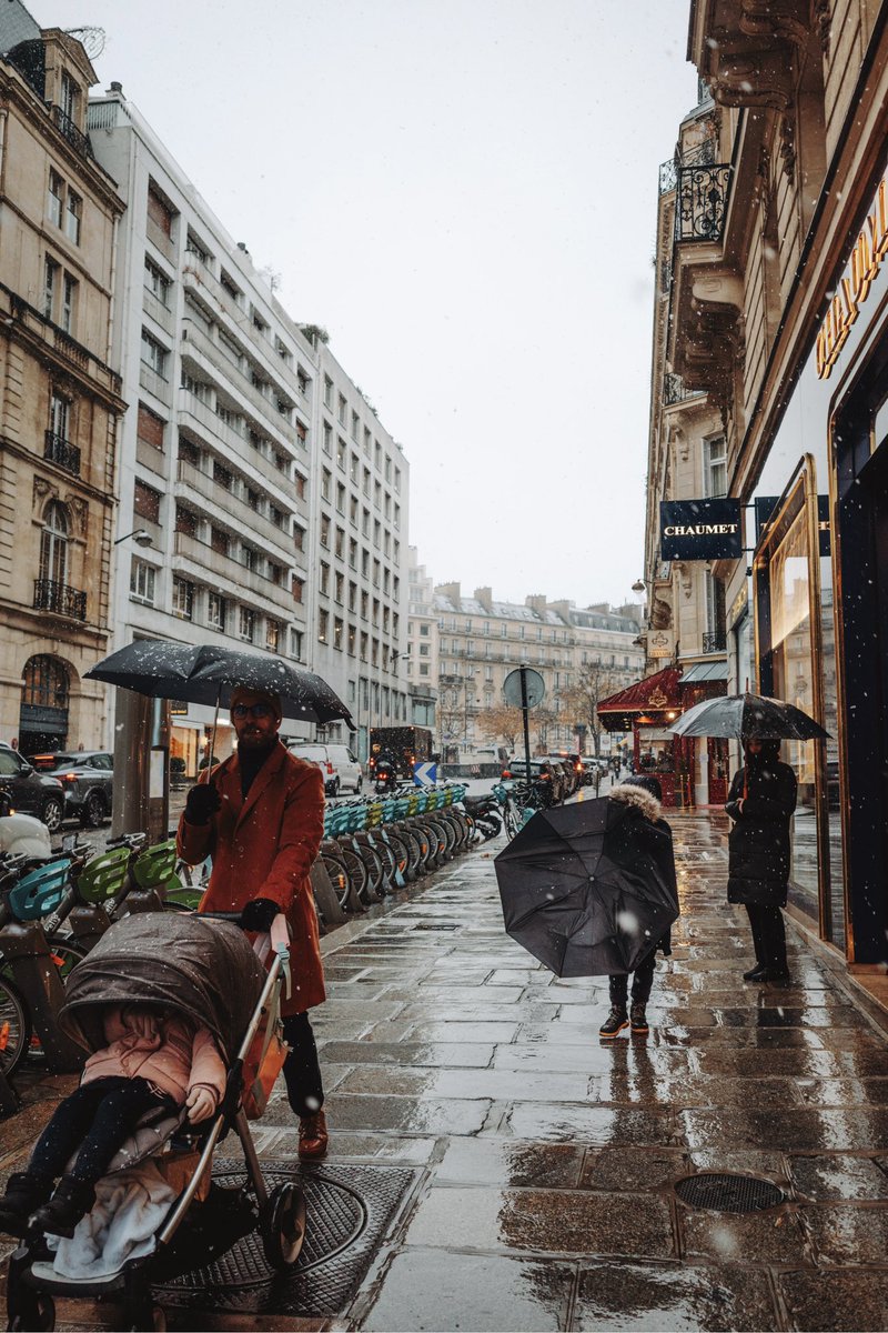 #Paris 🌧️