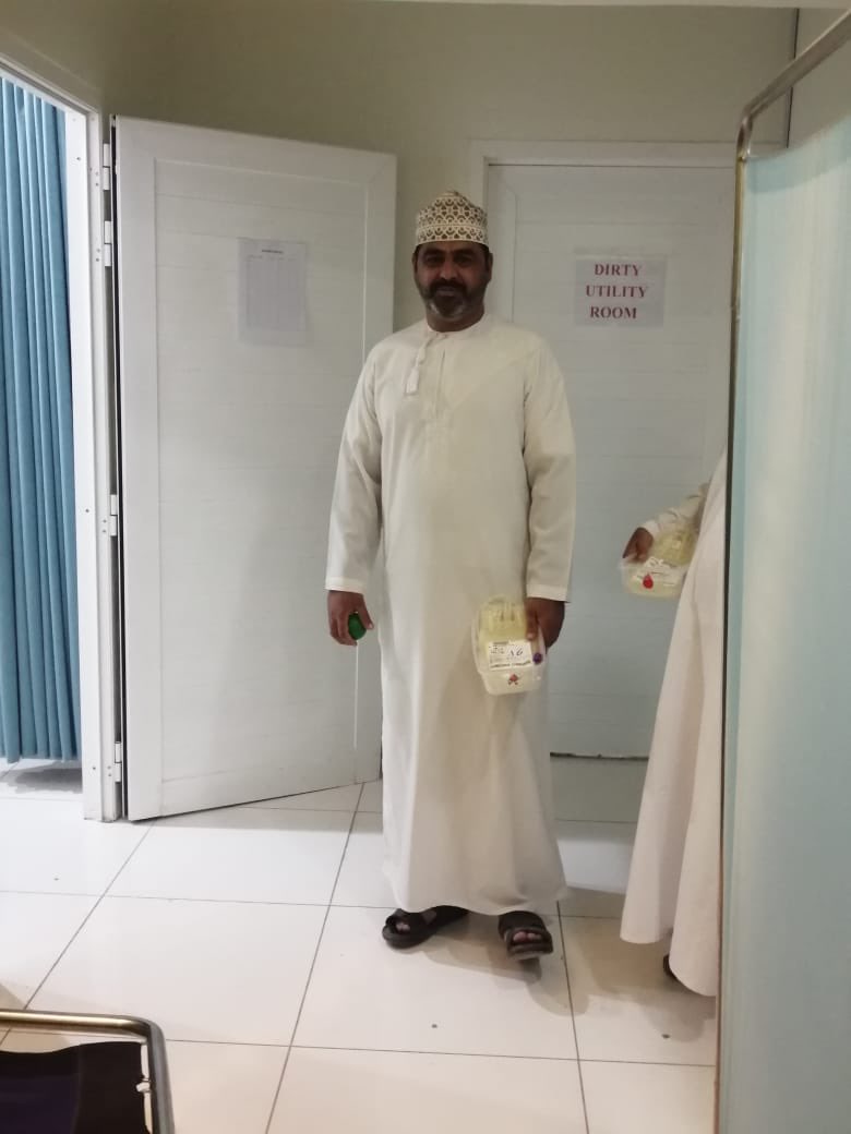 AlshidiKhaleefa's tweet photo. اعضاء من فريق وادي شيده للمسير يتبرعوا بالدم https://t.co/rXIHnJsqJQ