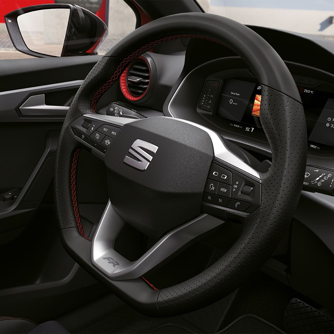 El mejor acompañante para tu puente se llama Ibiza, #SEATIbiza.