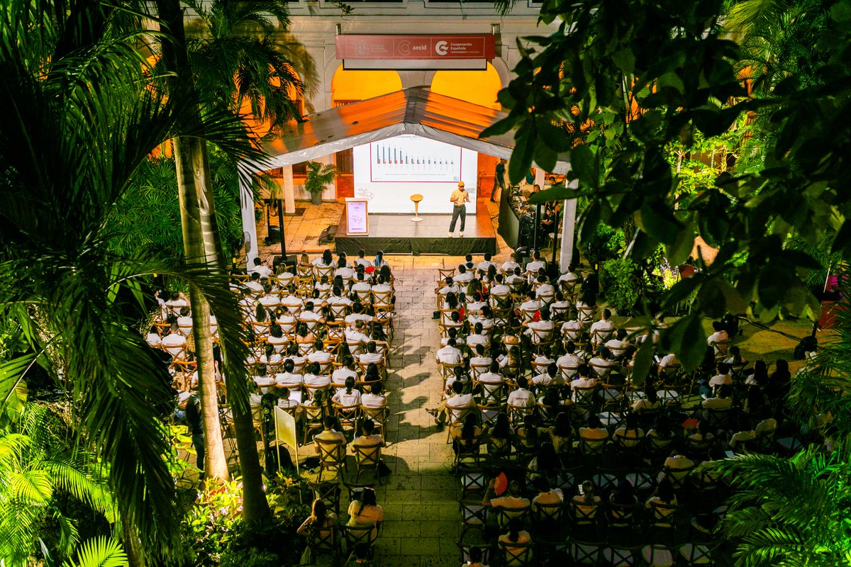 RedSPbotin tweet media