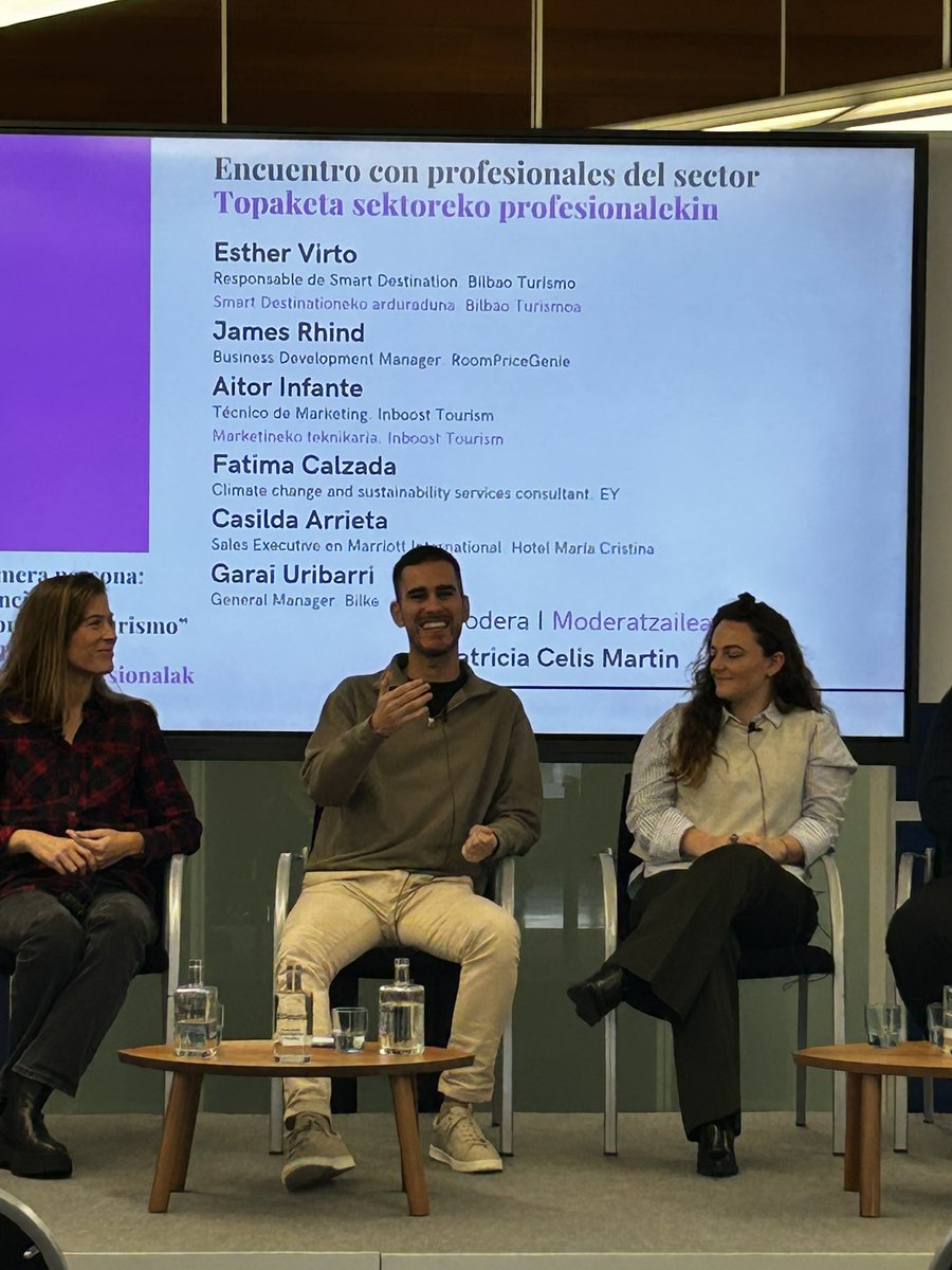Deusto Turismo tweet media