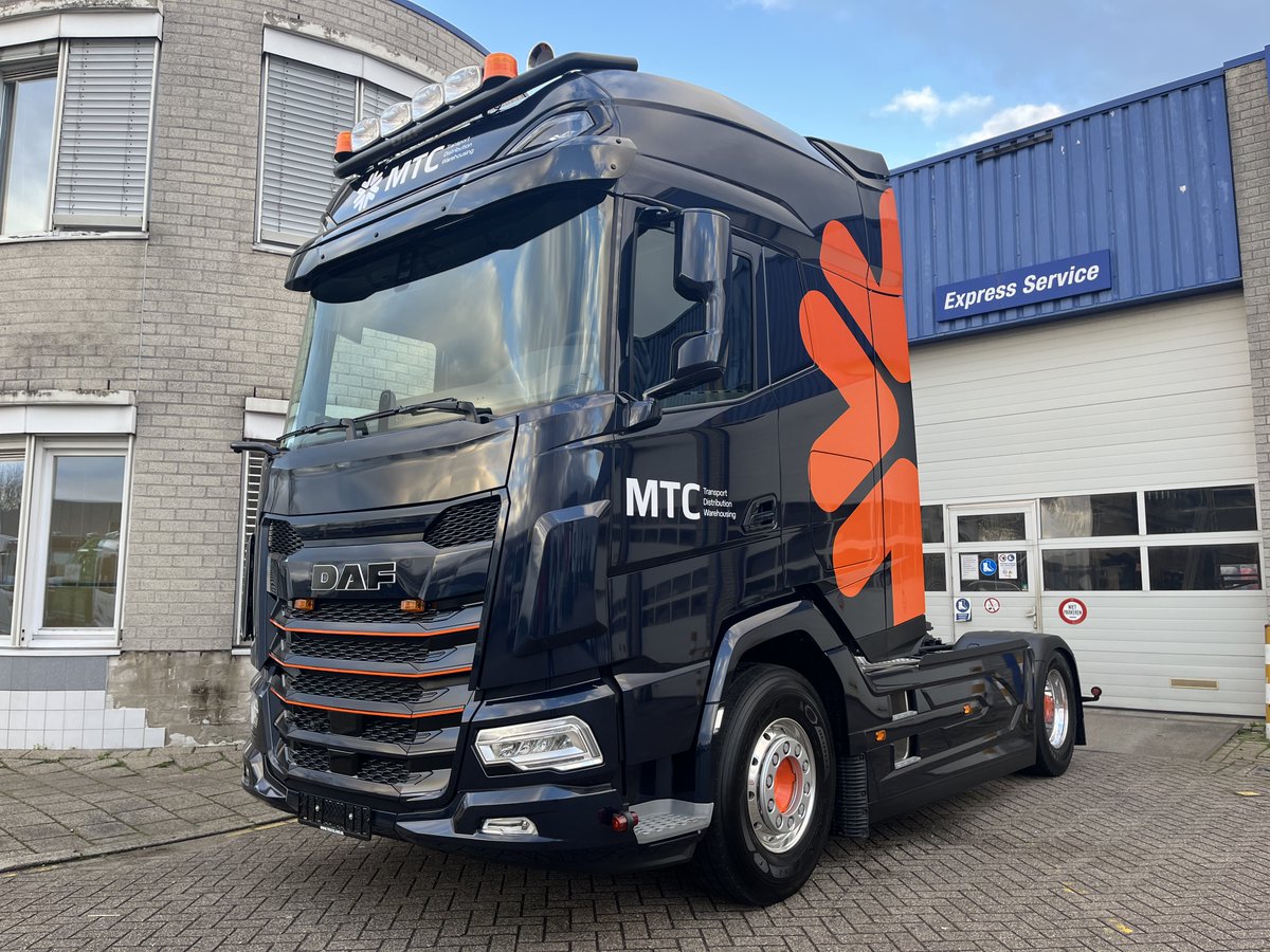 Een nieuwe aanwinst voor MTC Group. Wij hebben voor hen een mooie DAF XG+ 480 FT mogen afleveren.🔑🚛

Team Truckland wenst jullie veel plezierige kilometers toe!💥

#DAFNederland #Truckland