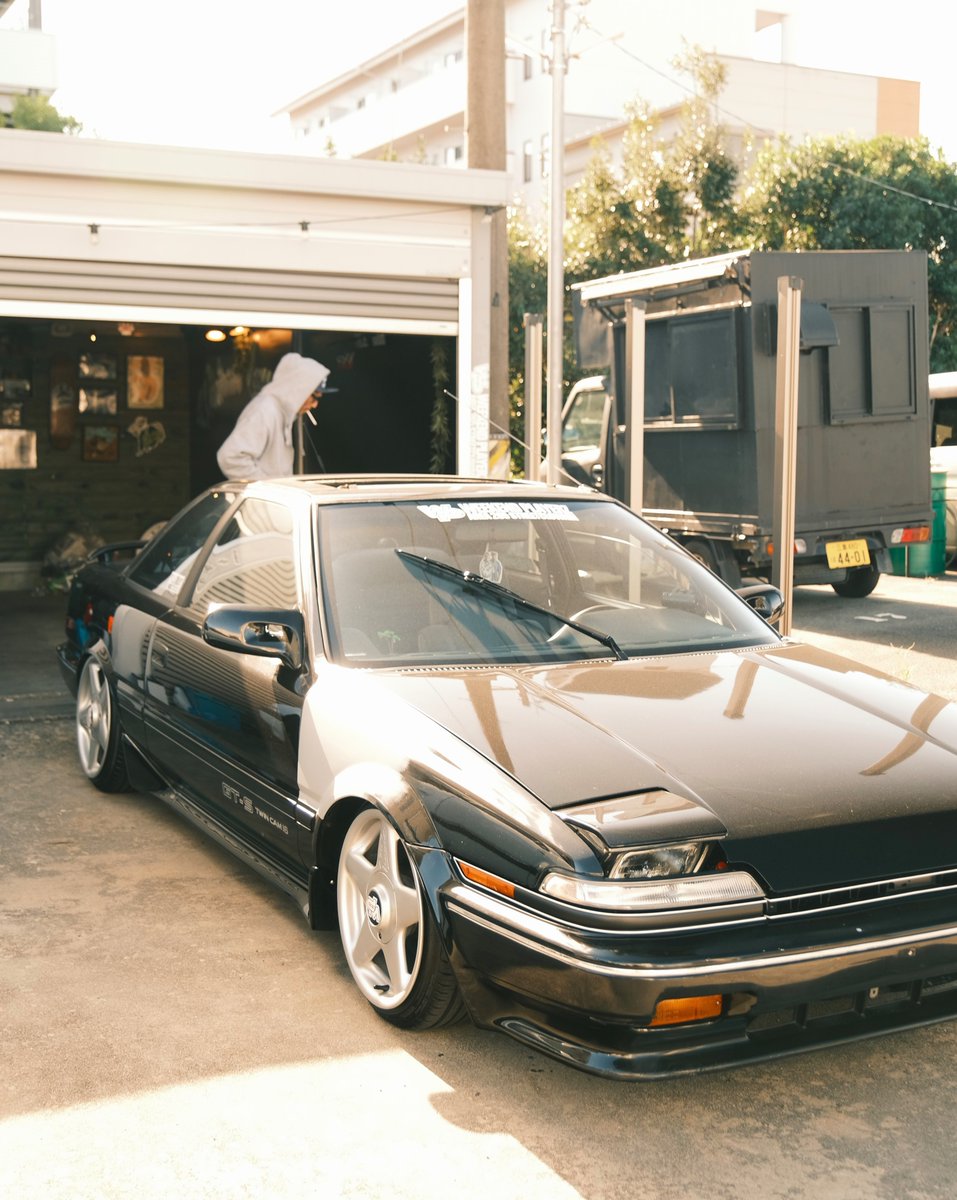 y1l_media's tweet image. 僕のROLY-POLYのリアペンを描いて頂いた
全てがカッコいい人。
今まで夜でしか撮影したことなくて
やっと昼間撮ることが出来た。
 
#BlueCA