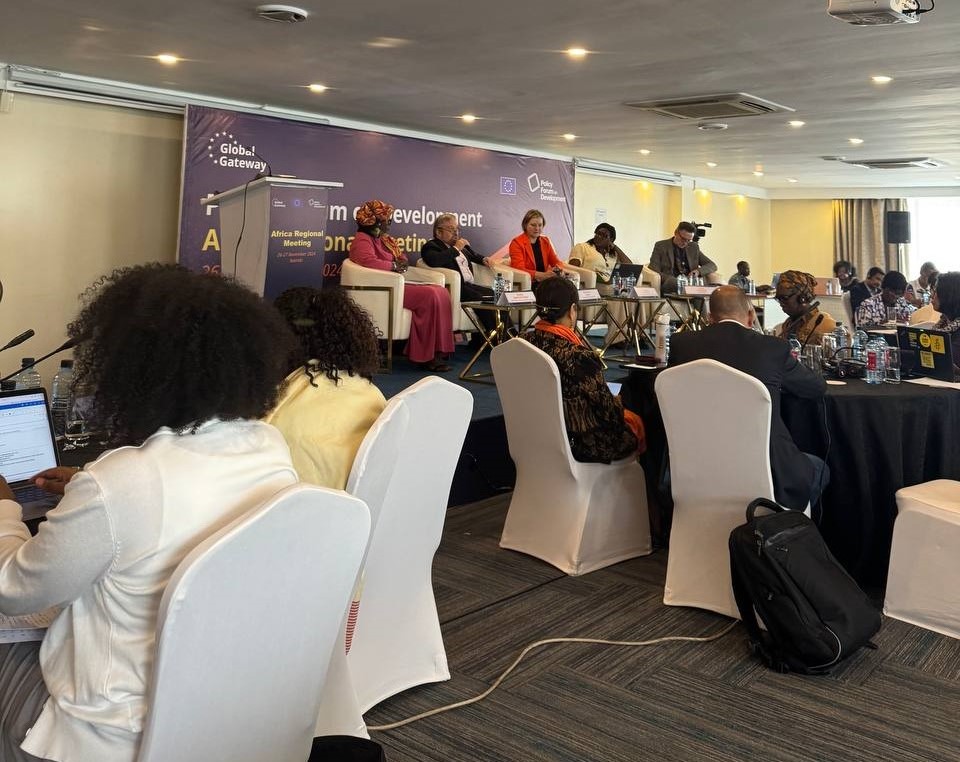 BUSINESSMED_Med's tweet photo. 🌐 Glad to join the Africa Regional Meeting part of the Policy Forum on Development (#PFD) in #Nairobi, #Kenya 🇰🇪, Nov. 26-27. Focused on #GreenTransition & #JustTransition investments, #training, #upskilling, empowering #SMEs and strengthening #BSOs for sustainable practices. https://t.co/H1Vdr6lv8H