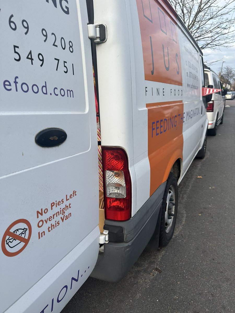 EdwardsJeni's tweet photo. @TommyBanks8 Gutted for you @tommybanks8 - all that work, but so like you to be concerned about waste and feeding the less fortunate. 🙌 This is why every caterer needs one of these signs on the back of their van… @jusfinefood https://t.co/qcvhLWVwMI