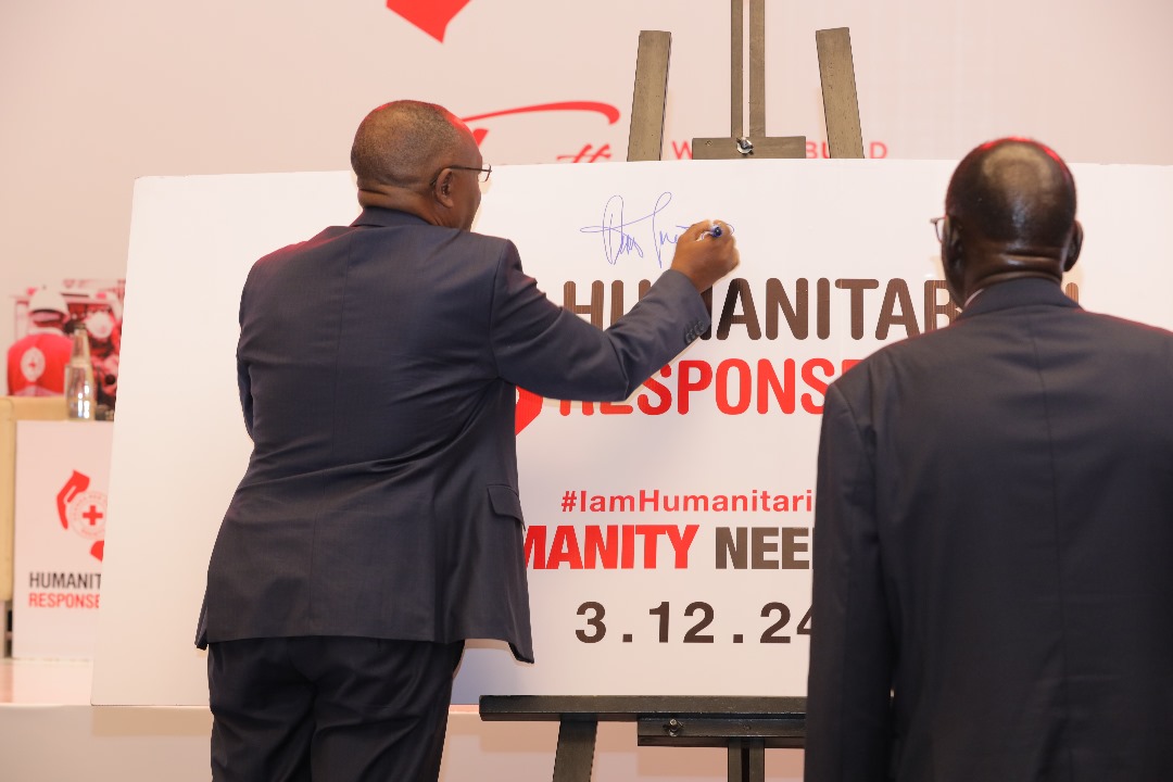 UgandaRedCross's tweet photo. Hon. Raphael Magyezi has represented the Rt. Hon. Prime Minister @R_Nabbanja at the launch of the #URCSHumanitarianResponseFund
@raphaelMagyezi @MoLGUganda @OPMUganda @opmdpm
#HumanityNeedsYou
#URCSAT60
#SavingLives https://t.co/apdDQgJIz9