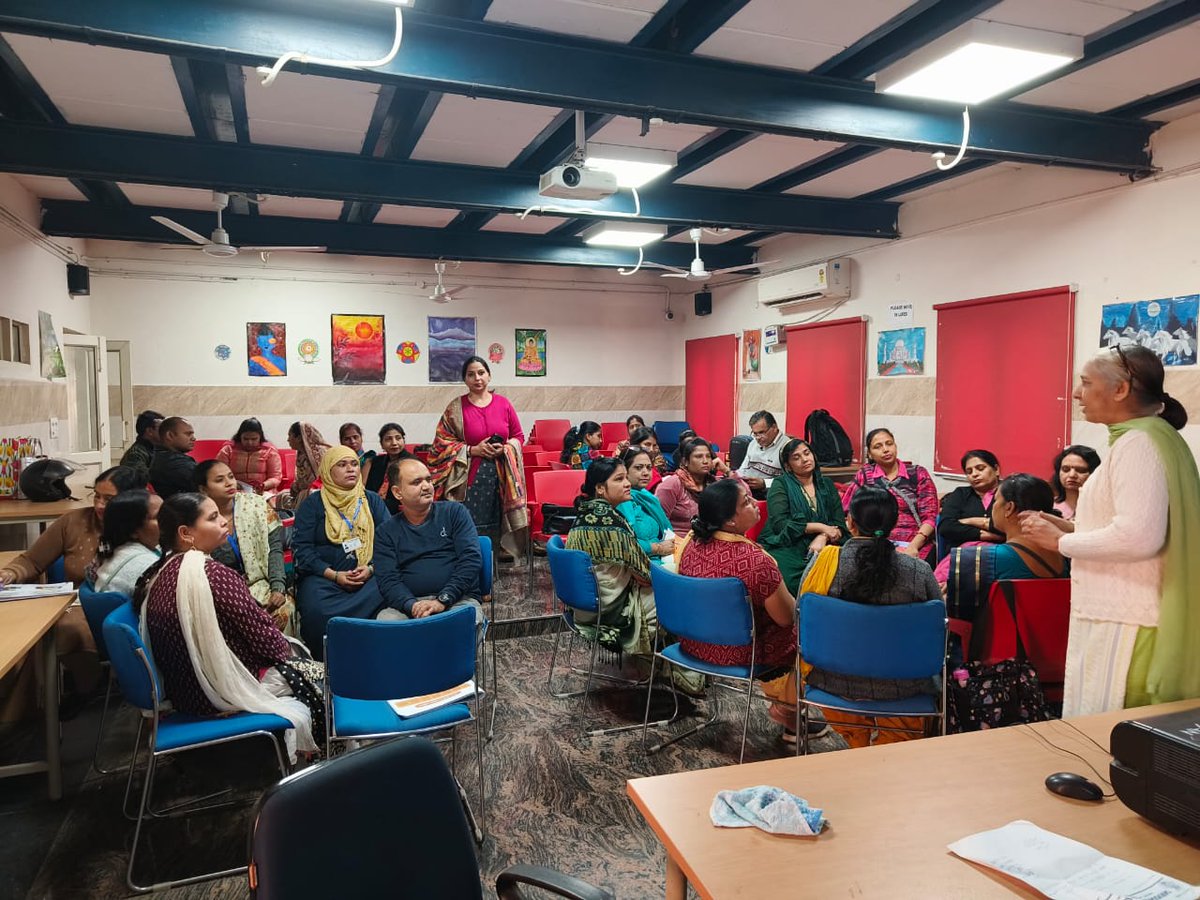 DKeshavpuram's tweet photo. 03 Days SMC Training Programme for SMC Members, SKV Adarsh Nagar
#Communityparticipationinschool #Vidyanjali #schoolmanagementcommittee #SMC #scertdelhi #Dietkeshavpuram https://t.co/UfqbgOmJoA