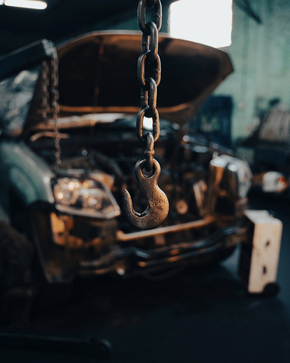 Tracker recoveries often lead to exposing ‘chop shops’ - locations where stolen vehicles are dismantled and parts are sold or used to repair other stolen vehicles. 🛠️

#StolenVehicleRecovery #Tracker #Partner #VehicleProtection #insurance #vehicletracking #motorvehicle