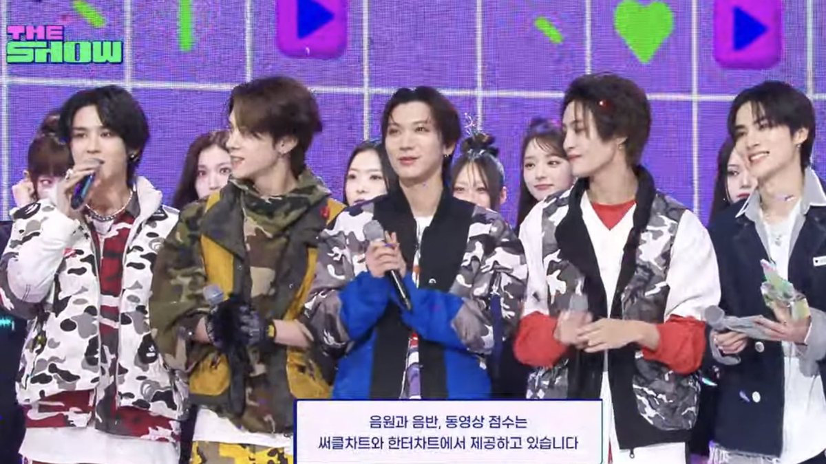 [!!!] Congratulations <a href="/WayV_official/">WayV</a> for winning #1 at this week's SBS M The Show with 'FREQUENCY (Korean Ver.)', giving #WayV their 2nd win! 🏆💚

#FREQUENCY1stWin
#WayV2ndWin