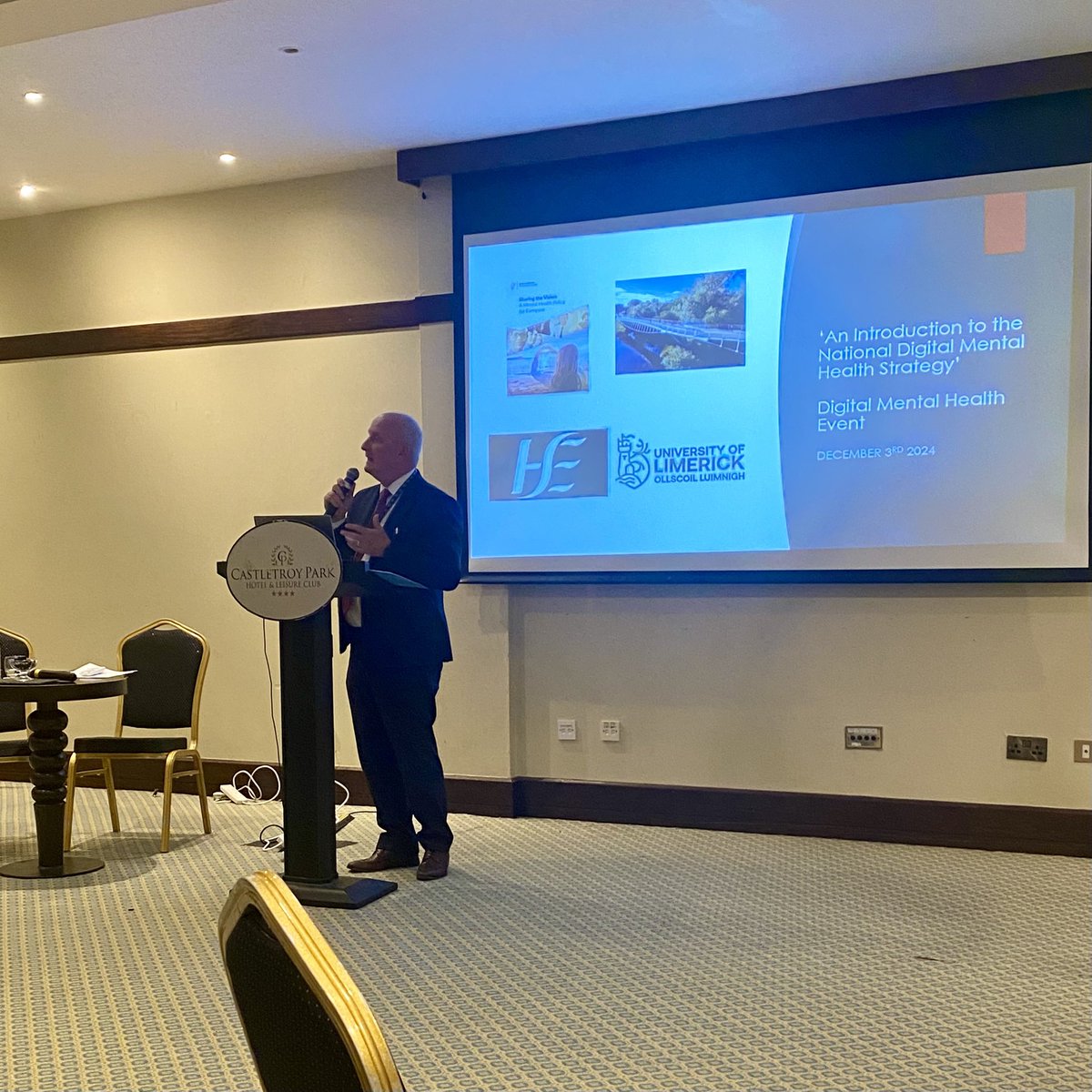 ⭕️ Bernard Gloster, CEO <a href="/HSELive/">HSE Ireland</a> delivered the welcome at todays Digital Mental Health Conference with <a href="/UL/">University Of Limerick</a>.

We’re looking forward to hearing about the evolving landscape of digital mental in Ireland.
