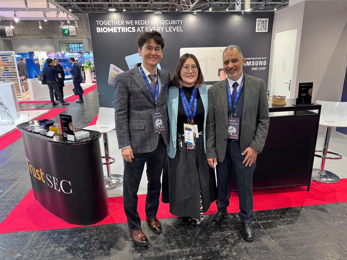 Trustsec_inc's tweet photo. 𝗪𝗲𝗹𝗰𝗼𝗺𝗲 𝘁𝗼 𝗧𝗿𝘂𝘀𝘁𝗲𝗰𝗵 𝟮𝟬𝟮𝟰! 𝗙𝗶𝗻𝗱 𝘂𝘀 𝗮𝘁 𝗕𝗼𝗼𝘁𝗵 𝗕𝟬𝟳𝟮📍

Today, we kick off live demos of our 𝗡𝗲𝘅𝘁-𝗚𝗲𝗻 𝗕𝗶𝗼𝗺𝗲𝘁𝗿𝗶𝗰 𝗦𝗺𝗮𝗿𝘁𝗰𝗮𝗿𝗱 developed in collaboration with @Samsung Electronics &amp; manufactured by DWA.  Don't miss live demos! https://t.co/ByhBxLMl9w