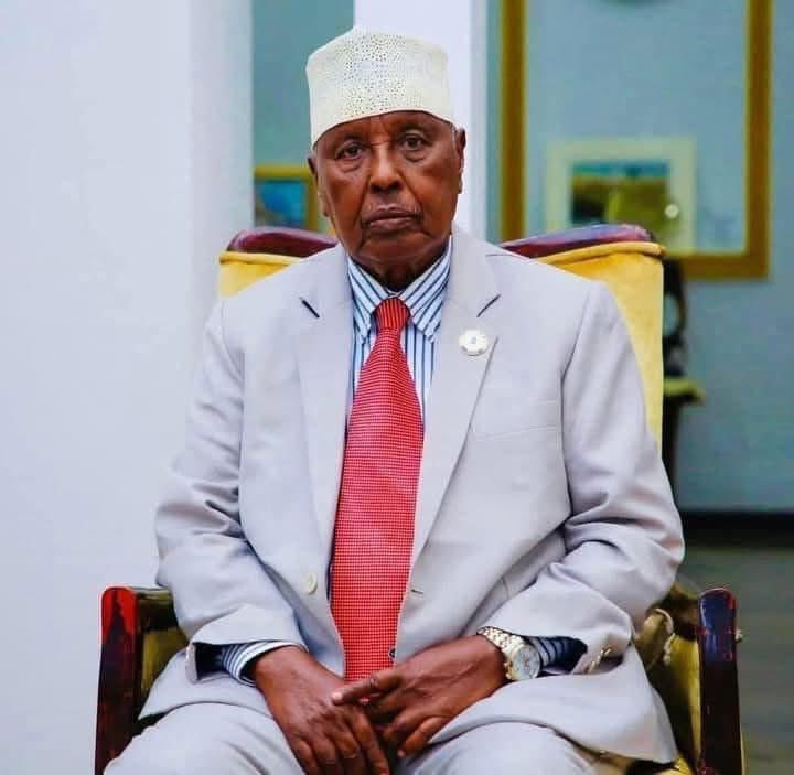 TACSI TIIRAANYO LEH:

إنالله وإناإليه راجعون
Ilaahay ha u naxariisto Senator Maxamed Cali Yuusuf( Gaagaab). Marxuumku wuxuu usoo adeegay dadka iyo dalka Soomaaliyeed. 
 Ilaahay samir iyo iimaan haka siiyo ehelkiisa iyo dhammaan ummada soomaaliyeed. 
ان لله ما اخذ وله ما اعطي، وكل