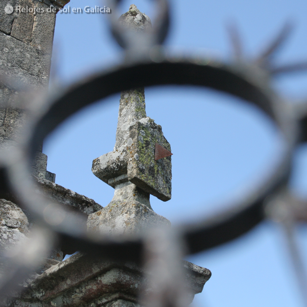 relojesdesolgal's tweet photo. #Relojdesol en una #iglesia del municipio de #Celanova (#Ourense)
#Reloxodesol nunha #igrexa do #concellodeCelanova (#OU)
#gnomon #rellotgedesol #relógiodesol #sundial #sonnenuhr #cadransolaire #orologiosolare #meridiana #church #aveiga #comarcadaterradecelanova #galiciarural https://t.co/Kv8MtUVnC3