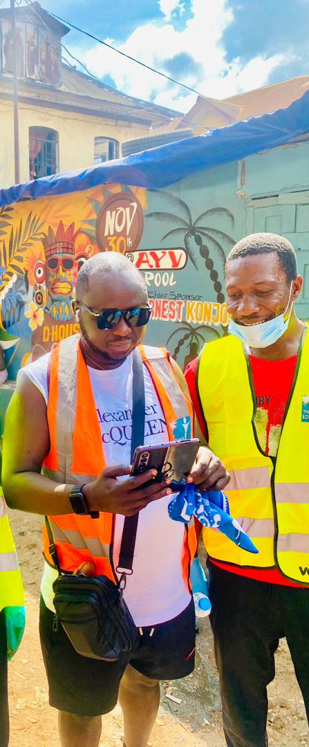 TEdutainers's tweet photo. Your time, effort, and contributions have made a lasting impact, creating cleaner surroundings and bringing water supplies to the hospital.
A special shoutout to all those who joined us on the ground, your energy and enthusiasm were truly inspiring.

#Edutainers #CommunityImpact https://t.co/WAt3FFUrxF