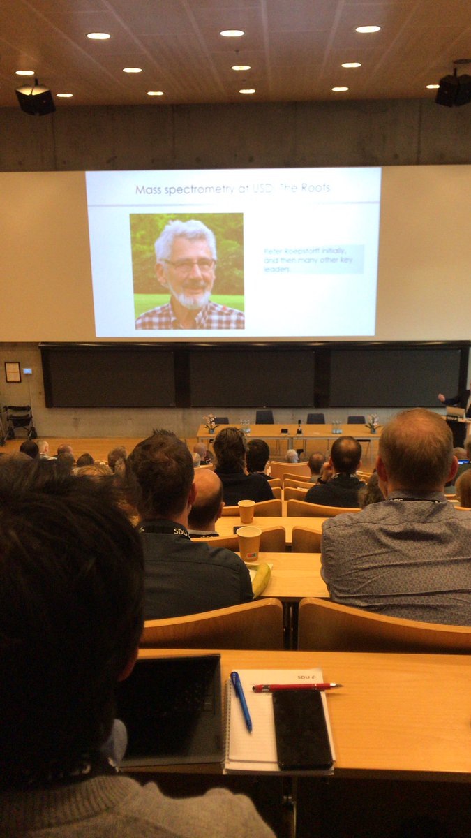 #DAPSOC CelebrateMS is underway, starting with the honoring of Peter Roepstorff's contributions to #Proteomics and #TeamMassSpec . He made a surprise appearance to standing ovation!