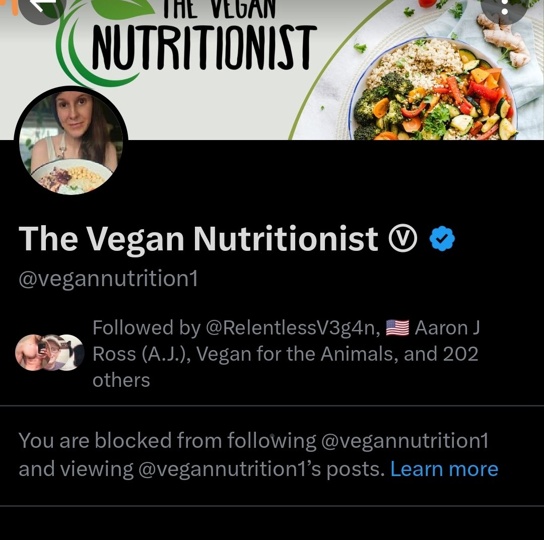 MiocanDanijel's tweet image. Yeah, #wfpb orthorexic cult is as bad as #carnivores. Actually I think you are more likely to be blocked by a plant based zealot when you ask them for evidence for their quackery 1/2
