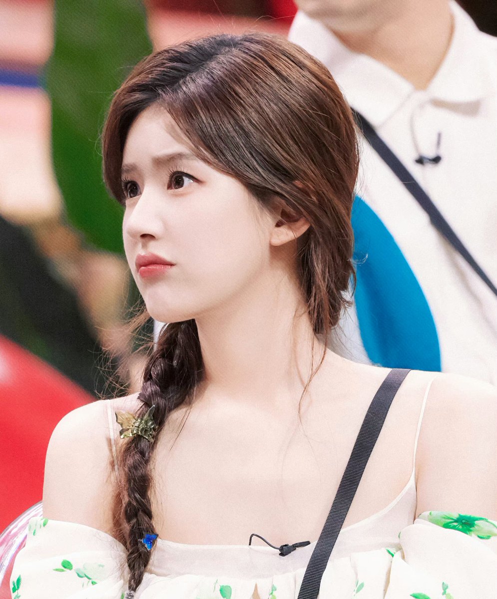 rolu5120's tweet image. 안녕토요일 로사 헤메코를 어떻게 잊어 ….