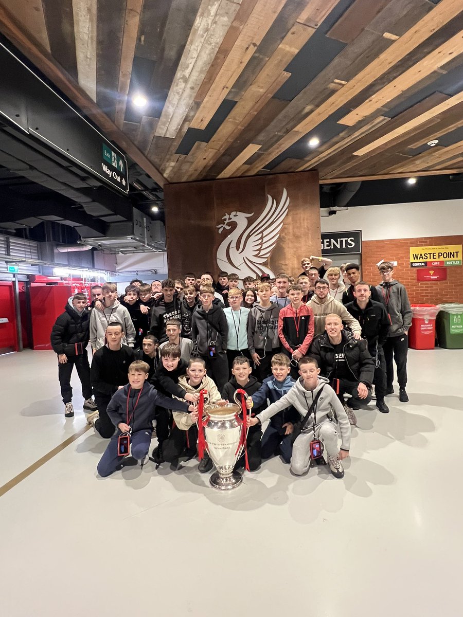 St Matthew's PE tweet media