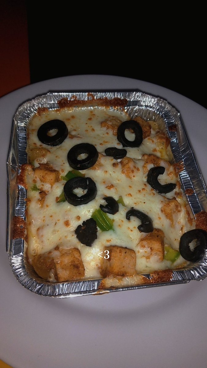 ZainabSarf31838's tweet photo. Can eat them 365 days a year and still crave more!
#Pizzafries #Yum #Cravings https://t.co/fZEXEezOrr