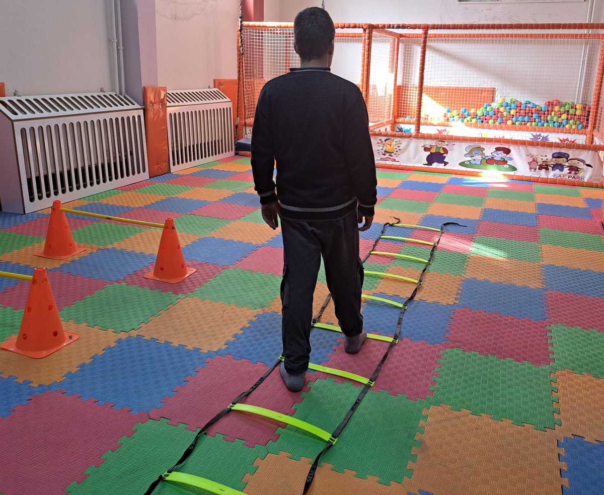 Hareketli Yaşam faaliyetleri kapsamında okulllarımızda öğrencilerimize sağlıklı yaşam aktiviteleri yaptırılmaktadır. 3 Aralık Dünya Engelliler Günü'nde sevgiyle tüm engelleri birlikte aşacağız.
<a href="/omurfatih/">Ömür Fatih Karakullukçu</a>
<a href="/ASultanoglu63/">Asım SULTANOĞLU</a> 
<a href="/mebisgb/">İşyeri Sağlık ve Güvenlik Birimi Daire Başkanlığı</a>
<a href="/ozkan_meb/">Özkan AVCI</a>
<a href="/MetinTayarer/">Metin TAYARER🇹🇷🇹🇷🇹🇷</a>
<a href="/NecatMelik/">Mehmet Necat MELİK</a>