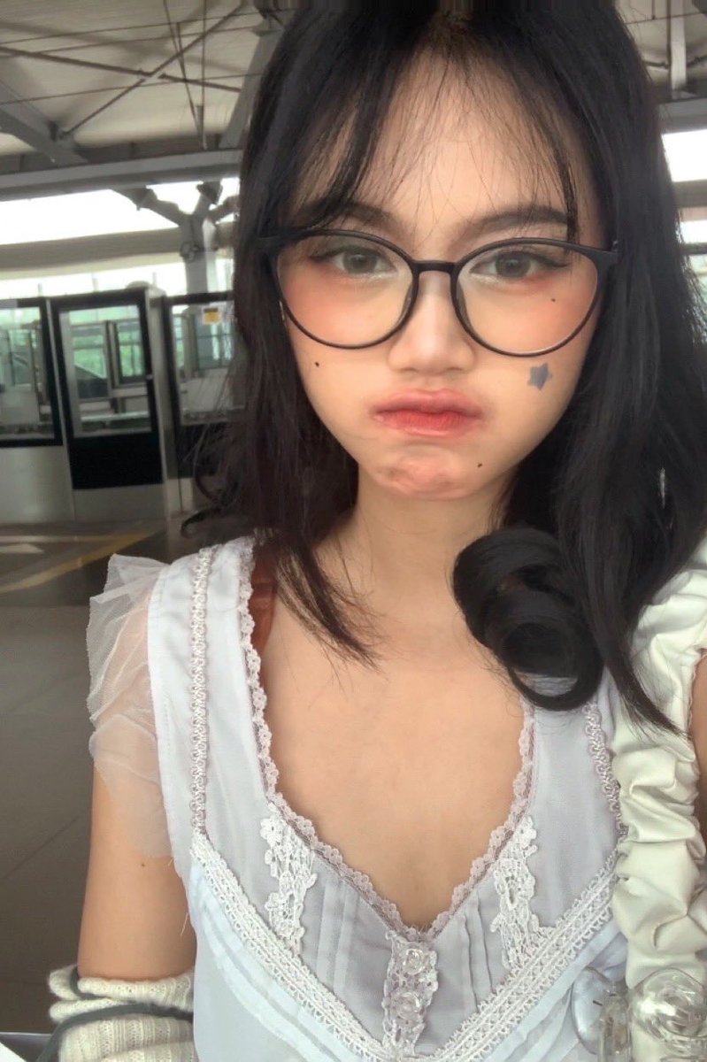 mood ku bagus karna rambutku juga bagus <3