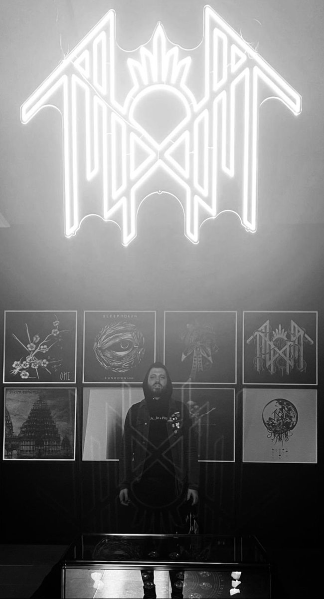 mrpixelface's tweet photo. Sleep Token’s pop up shop was fucking cool https://t.co/jqLRxOcoou