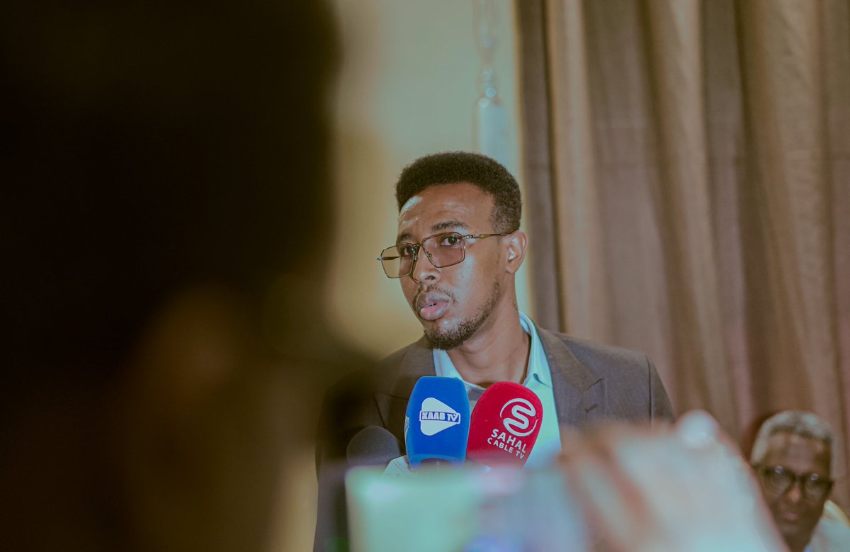 Today, we had the privilege of welcoming Hon. <a href="/AAbdishakur/">Abdirahman Abdishakur</a> to #Puntland for the Puntland Book Fair 2024. His participation and the launch of his book Adkaysi will undoubtedly enrich discussions on Somalia's federalism and state-building journey. 

#PBF2024 
#FederalismAt20