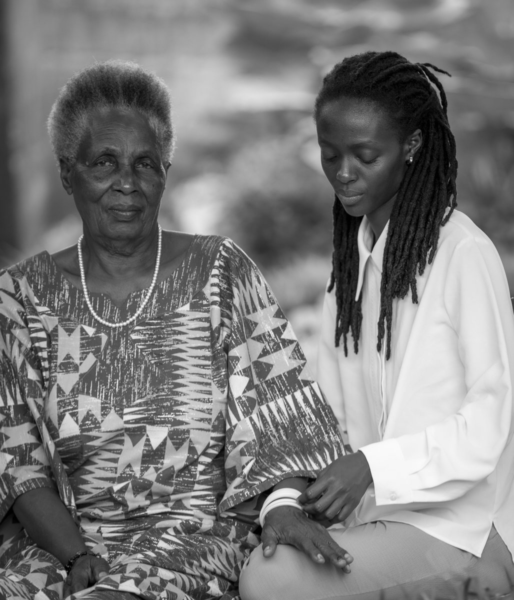 My hair is part of my Identity photo series.
📸: <a href="/Drelativesrw/">Distantrelatives</a>