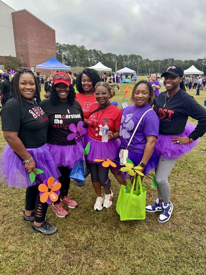 HACDST's tweet photo. Thank you to everyone who has donated to support the fight against Alzheimer’s. Your generosity brings us one step closer to finding a cure and improving the lives of those affected by this disease. 
Together, we’re making a difference!
#EndAlz  #HAC1987 #SRDST #DST1913 https://t.co/YzUCew6uDI
