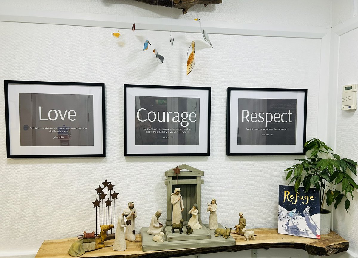 The Epiphany School tweet media