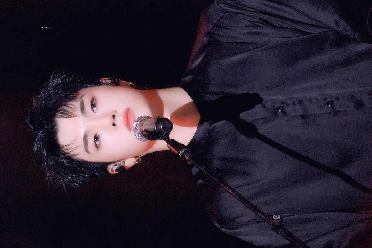 241116 <LIVE and FALL> 콘서트 Day2

#XdinaryHeroes #엑스디너리히어로즈  
#Jungsu #정수