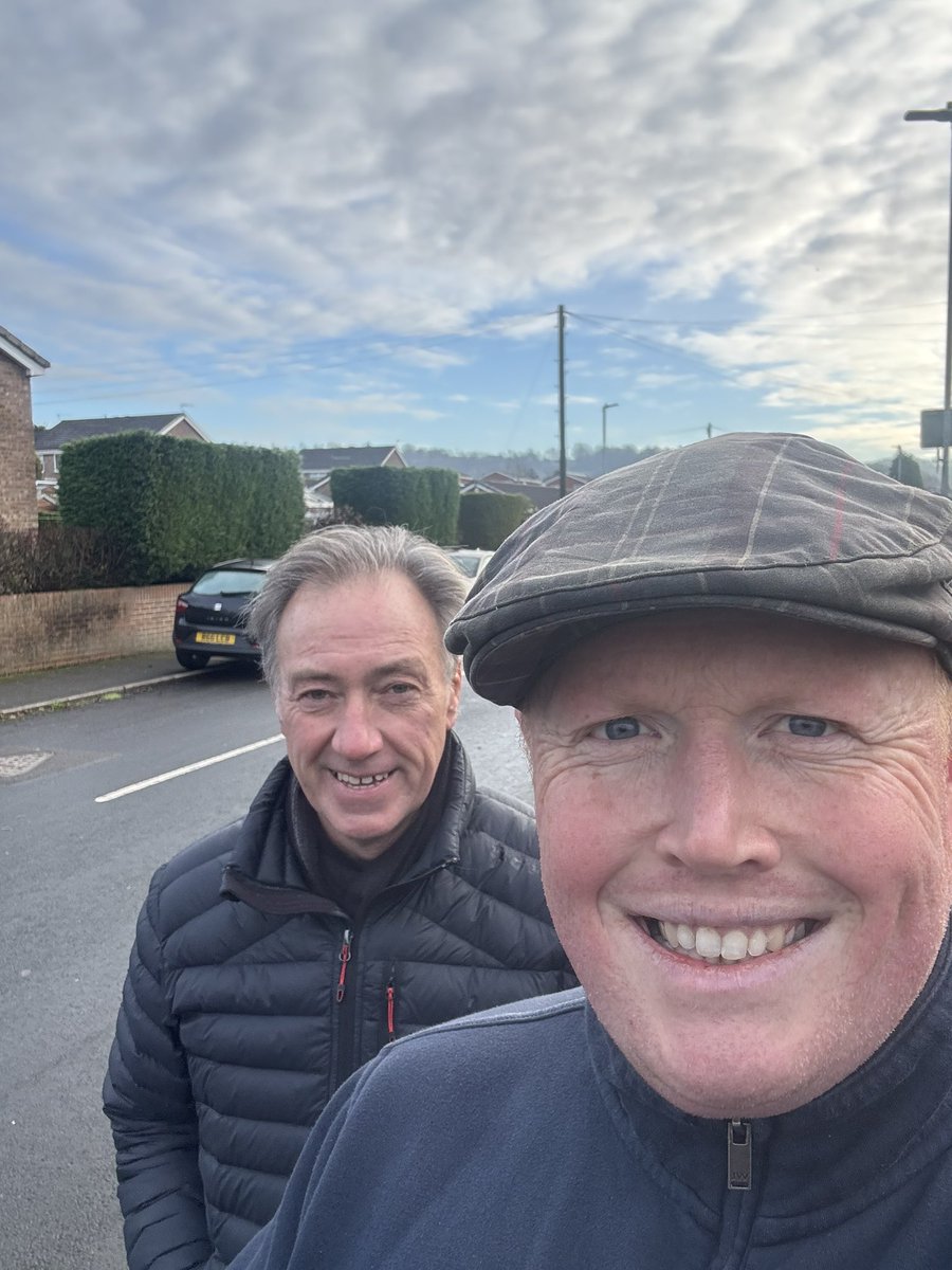 daveevans188's tweet photo. Out and about around Milton this morning, enjoying the winter ☀️ and chatting to residents. #notjustatelectiontime https://t.co/g68FDeV07P