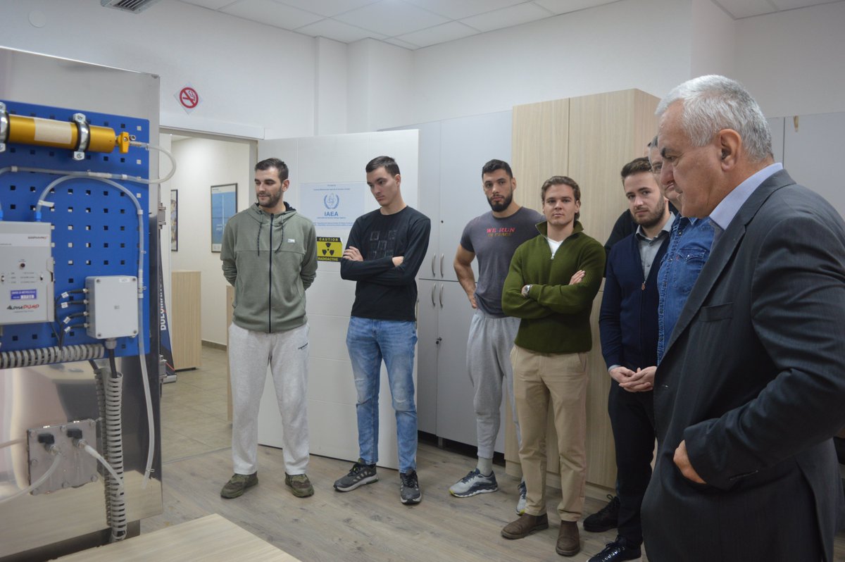 ℹ️ Studenti Mašinskog fakulteta/Mehatronika, posjetili su naše nacionalne kalibracione laboratorije. Posjeta je organizovana  uz saradnju sa profesorom Nikolom Šibalićem, kao dio nastave na predmetu “Senzori, mjerenja i obrada signala”. ⤵️
🔗 metrologija.me/posjeta-studen…