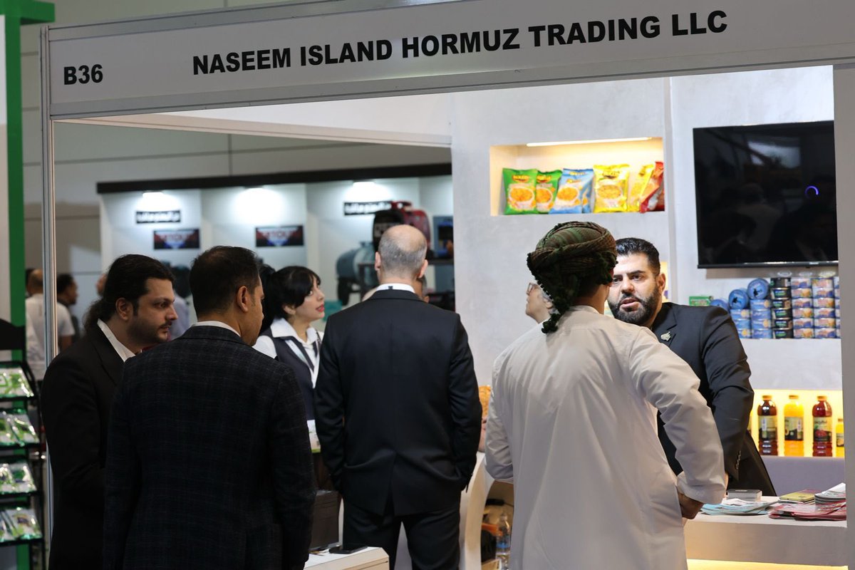 معرض #اجرو_فوود_عمان يواصل فعالياته في يومه الثاني حيث يعد أكبر معرض على مستوى السلطنة والمتخصص في مجال الزراعة والغذاء لا تفوتكم الفرصة بزيارته حيث يختتم فعالياته مساء يوم غد الاربعاء 
📍مركز عُمان للمؤتمرات والمعارض
🕚 11:00ص ــ 7:00م 
🗓 4-2 ديسمبر 2024م

📲سجل زيارتك الآن :