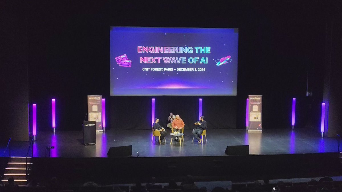 yostane's tweet image. Hello #APIdays #generationAI Paris 2024. My last conference of the year to get the best of both AI and API worlds. 💪. My talk is tomorrow so I&apos;ll be visiting some booths and some talks today.