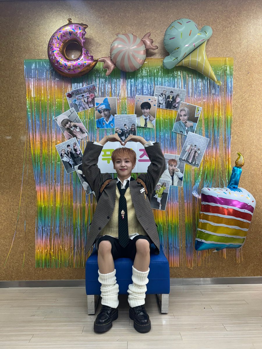 더쇼 그리고 푸딩즈와 함께할 수 있어서 너무 감사했어요💚💛🩷
많이 보고싶을거예요💛💛 
항상 응원해준 러비티두 넘 고마워ㅓ❤️
#형준 #크래비티 #푸딩즈 #쏭딩 #더쇼