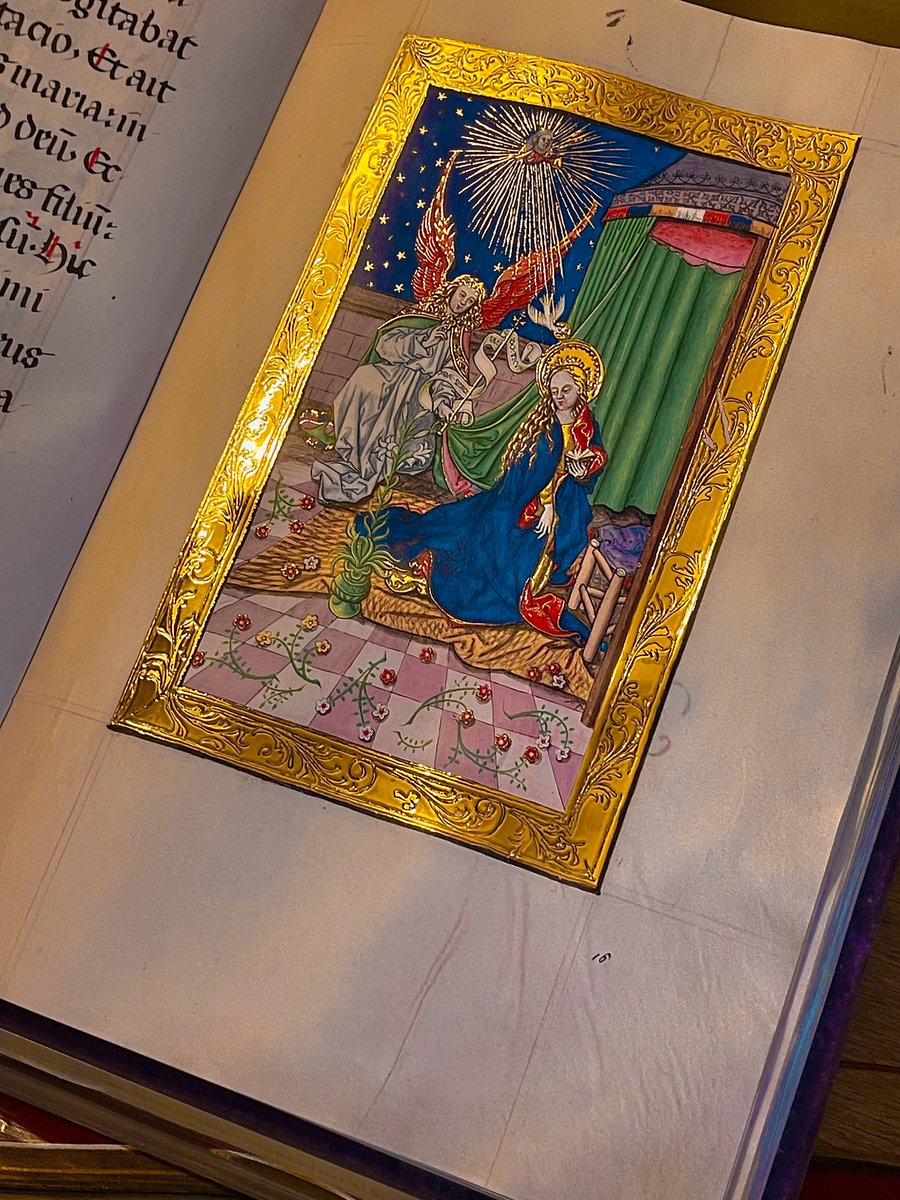ImagoEd's tweet photo. Miniature del Martedì: Evangelistario del Granduca Ferdinando III
#miniature #arte #GOLD https://t.co/Y2fkZ9AVRb