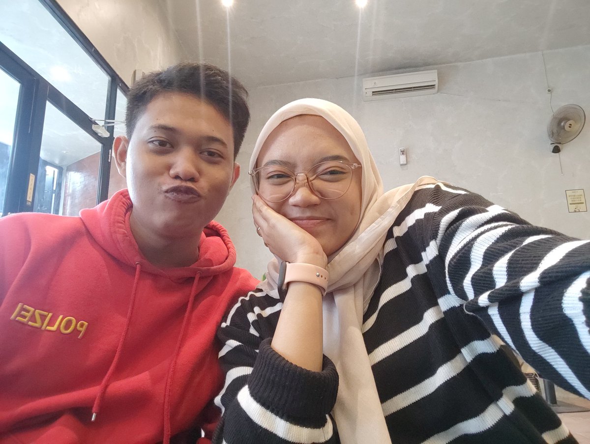 jooyyk's tweet photo. Ajak istri kerja https://t.co/Yay22m7l4s