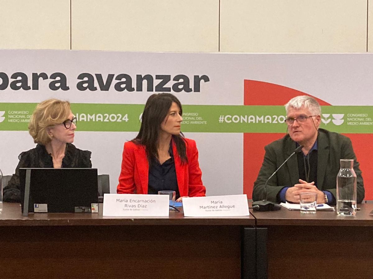 FUNDICOT estuvo representada ayer en el acto inaugural de CONAMA, donde se ha anunciado la XII edición del Congreso Internacional de Ordenación del Territorio (CIOT) el próximo año, los días 15, 16 y 17 de octubre en Santiago de Compostela.